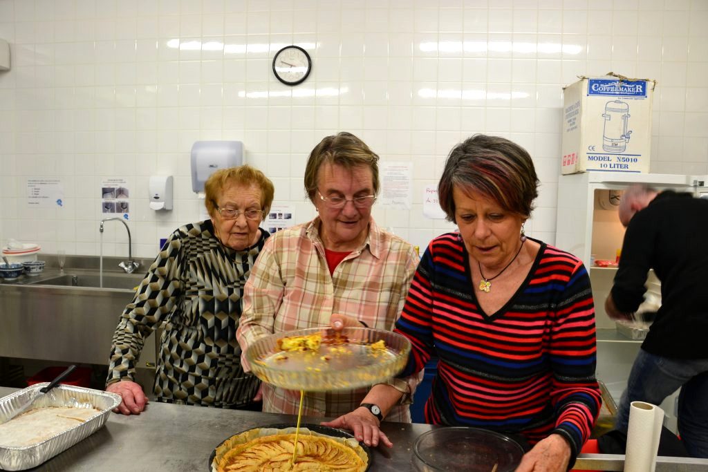 Repas d'habitants en avril 2016