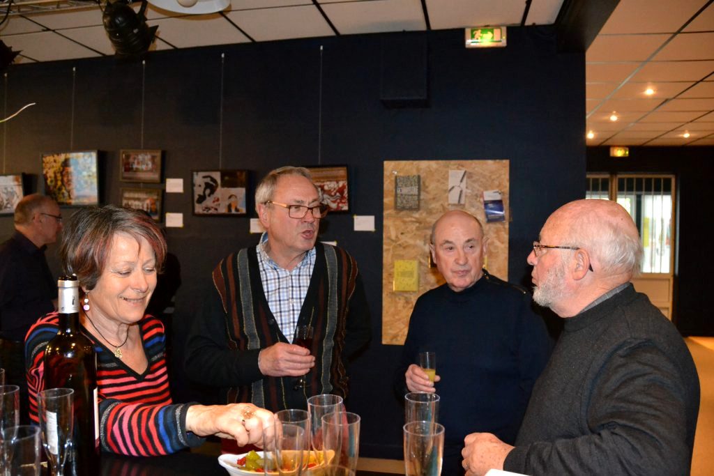 Repas d'habitants en avril 2016